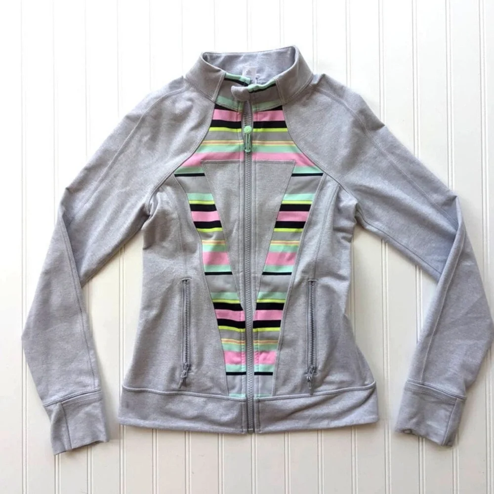 • Ivivva / Kids Lululemon Line • Girls Perfect Your Practice Jacket Gray 10